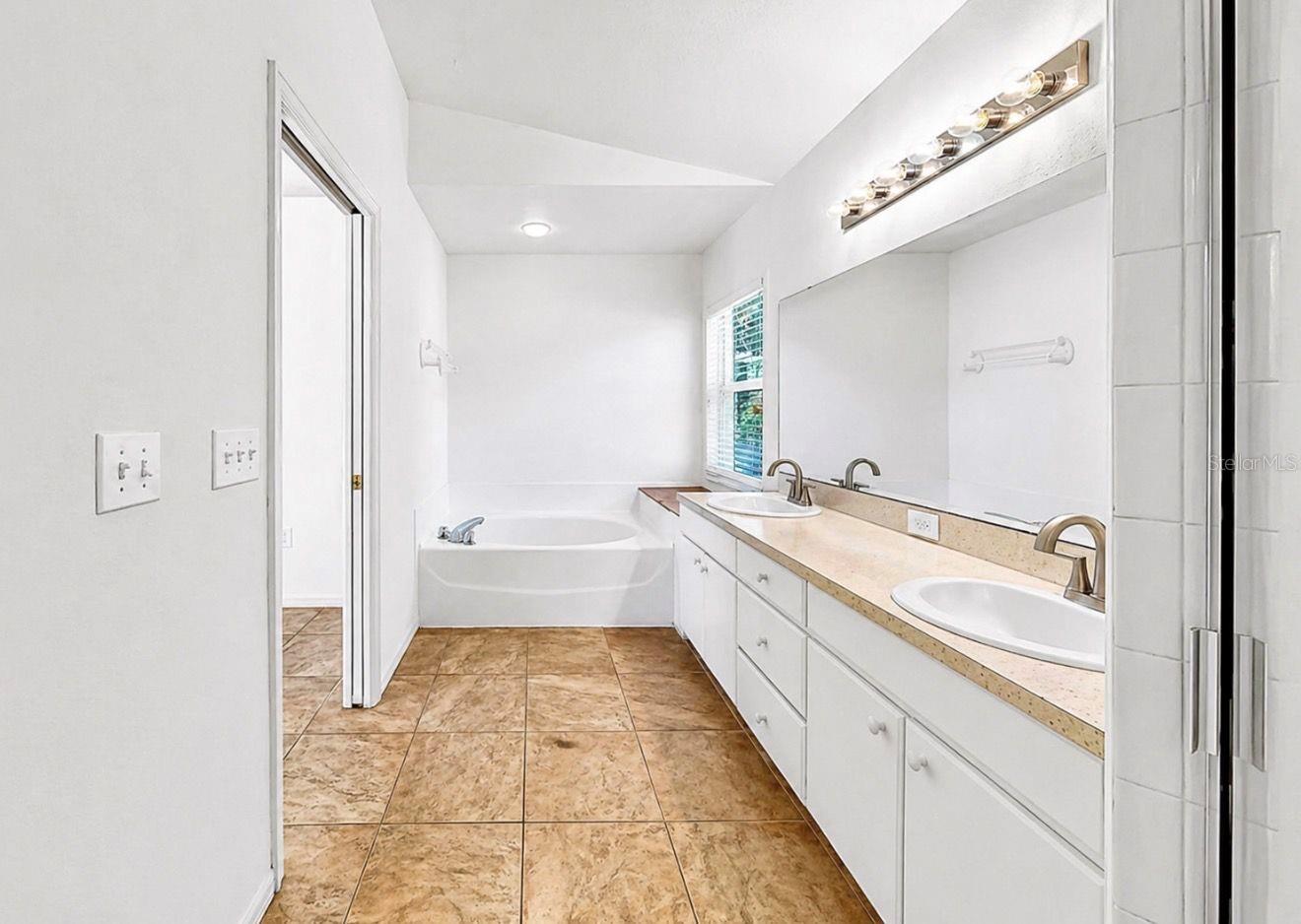 BOYETTE SPGS SEC A UN #7 - Residential