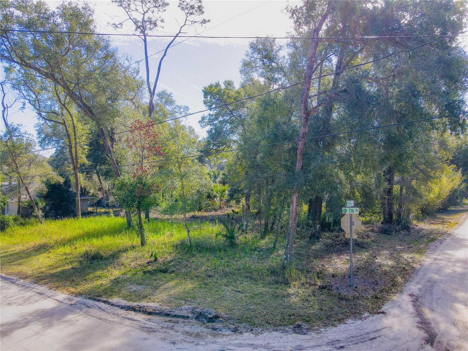 WEST HIGHLANDS - Land