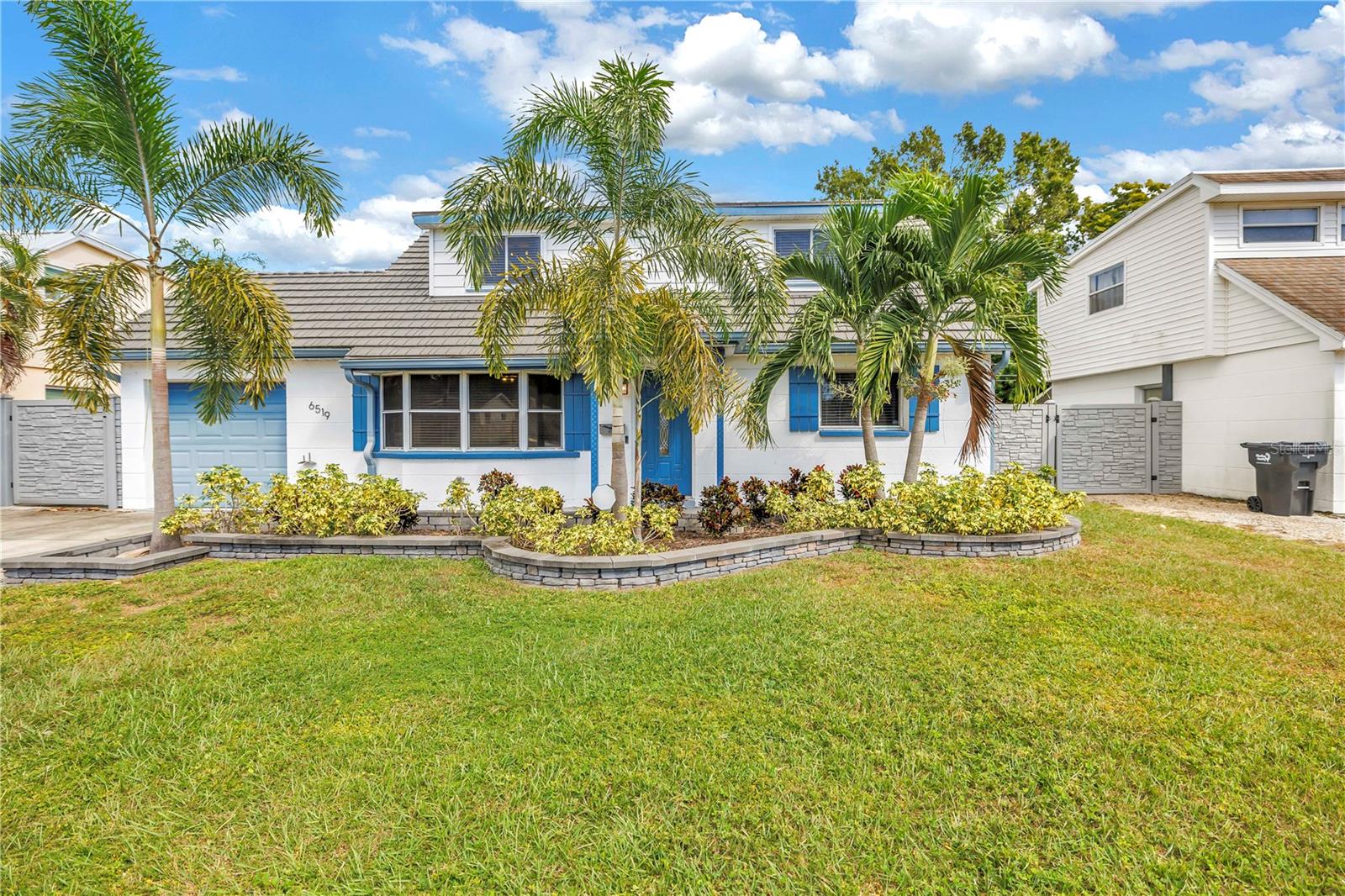 FAIRVIEW ESTATES - Residential
