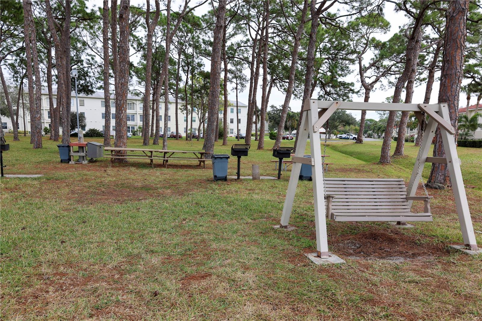 MEDITERRANEAN MANORS - Residential