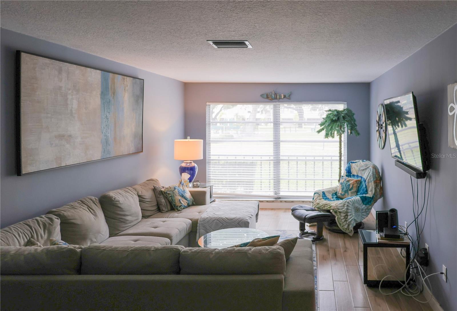 MEDITERRANEAN MANORS - Residential