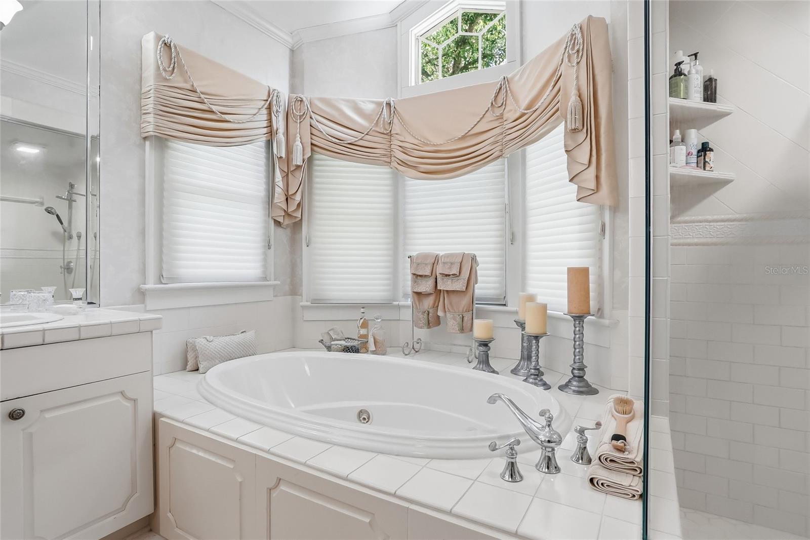 HYDE PARK WEST - Residential