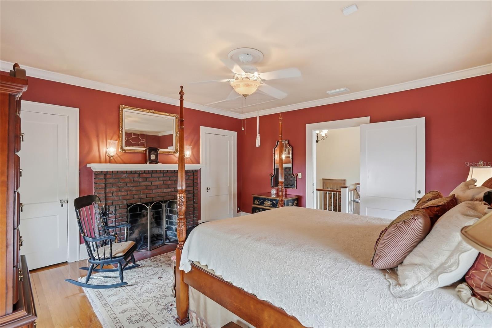 HYDE PARK WEST - Residential