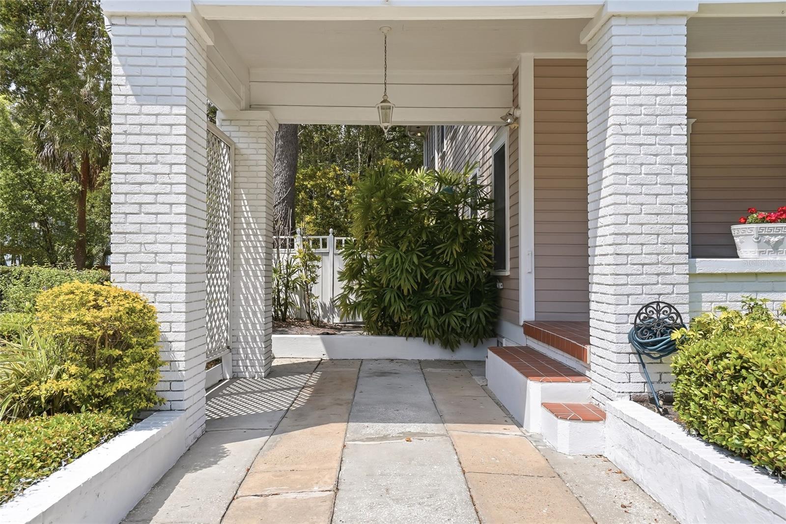 HYDE PARK WEST - Residential