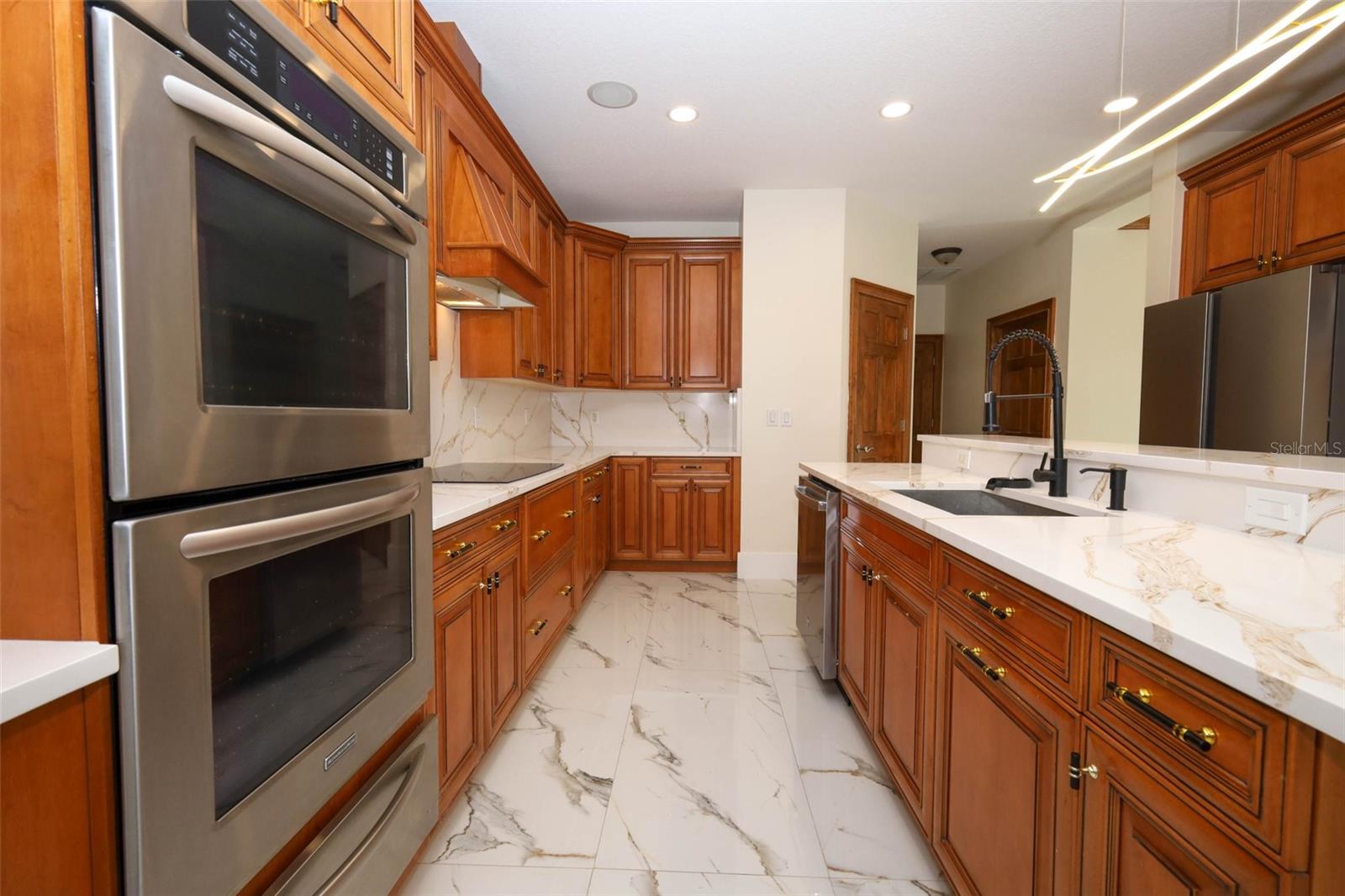 BEAUCLAIR RANCH CLUB SUB - Residential