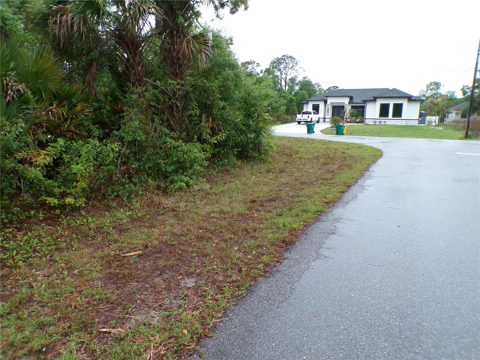 PORT CHARLOTTE SEC 024 - Land