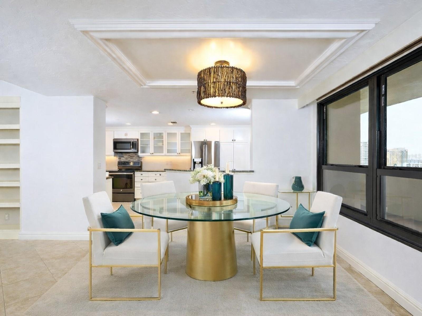 BAY PLAZA - Residential