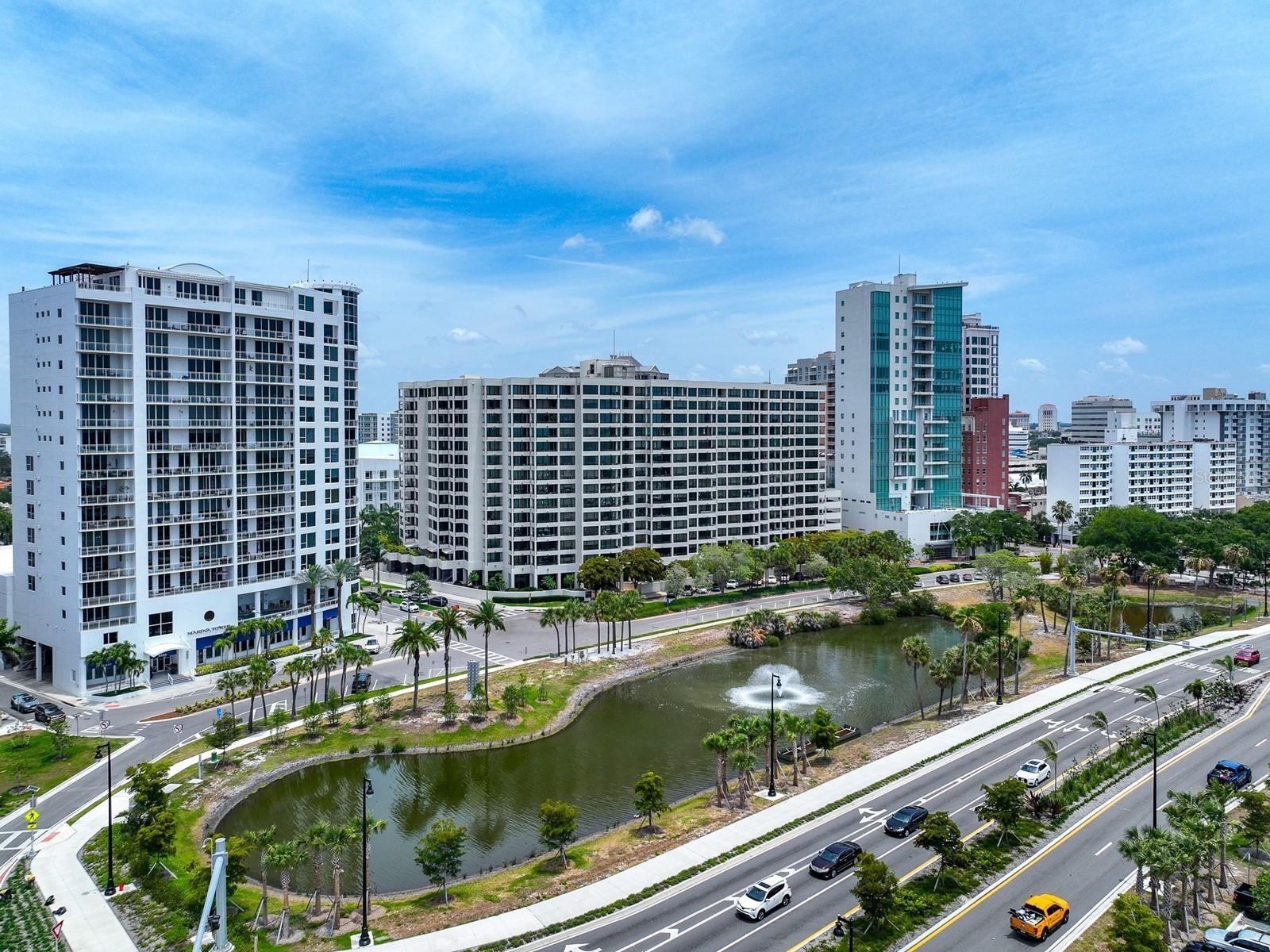 BAY PLAZA - Residential