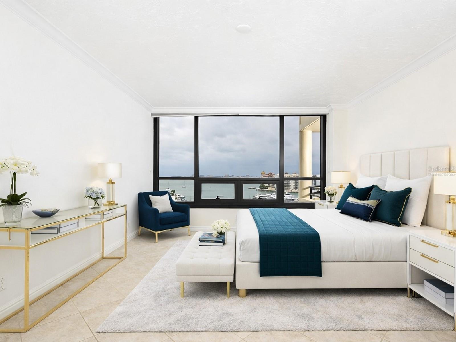 BAY PLAZA - Residential