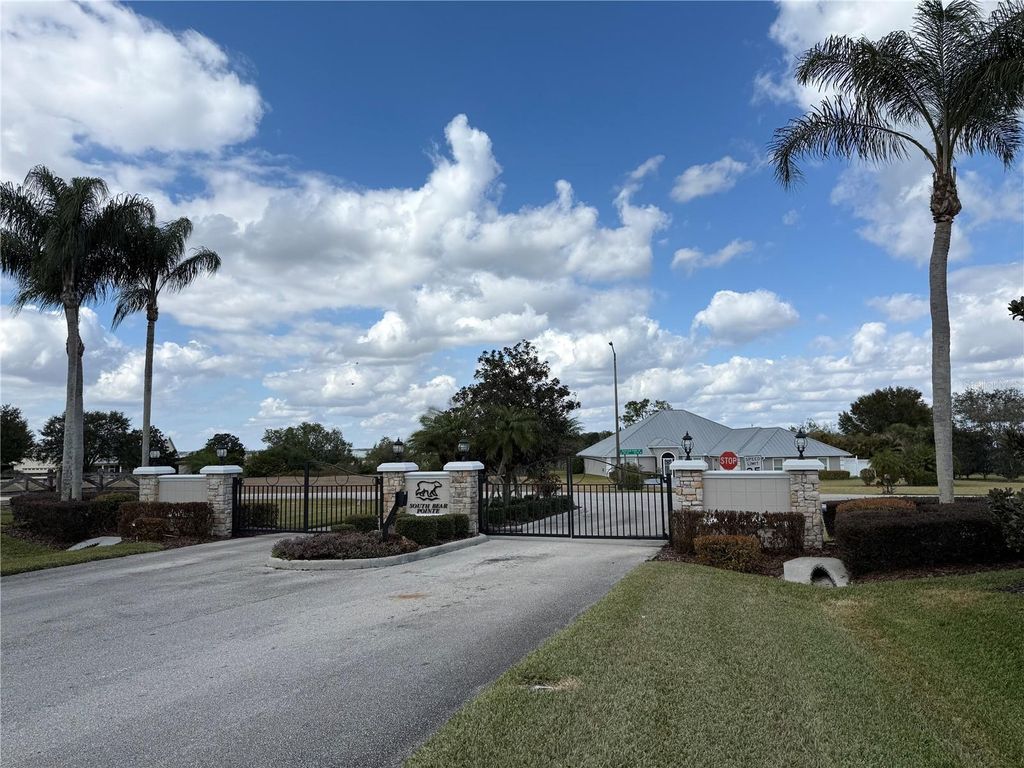 Photo of 186 S Bear Pointe Drive, Lake Placid, FL 33852 (MLS # O6383032)