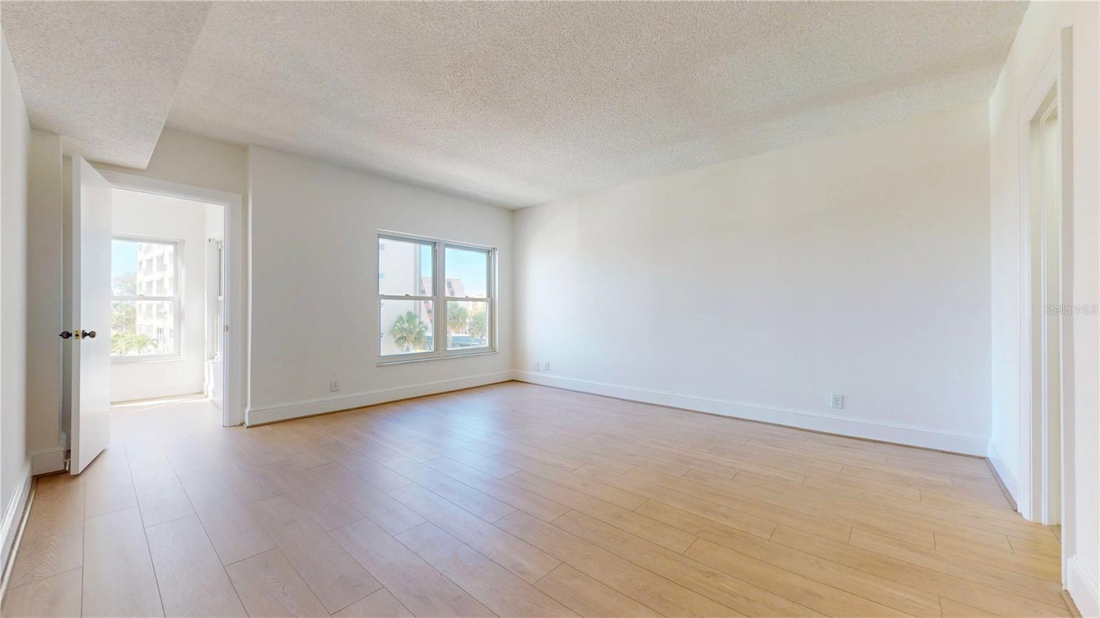 BEAU MONDE CONDO - Residential