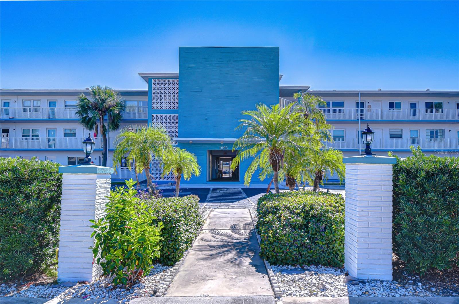 SHORE PLAZA BLDG - Residential