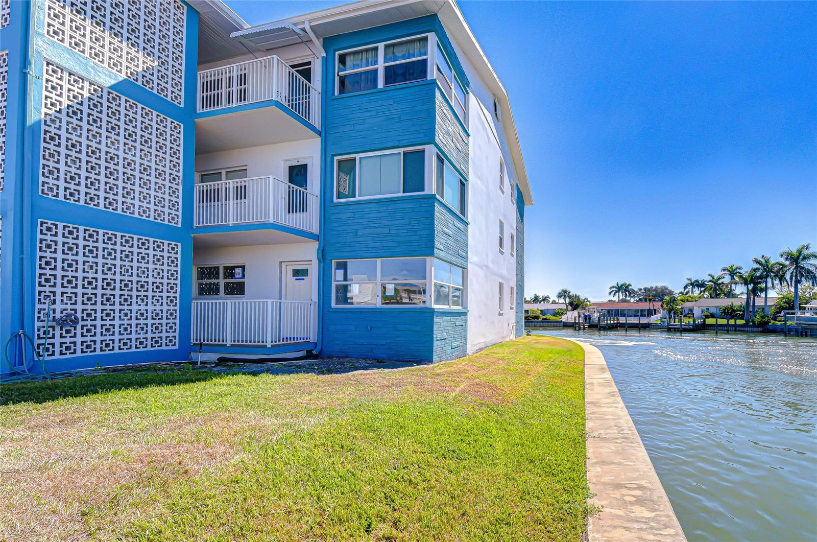 SHORE PLAZA BLDG - Residential