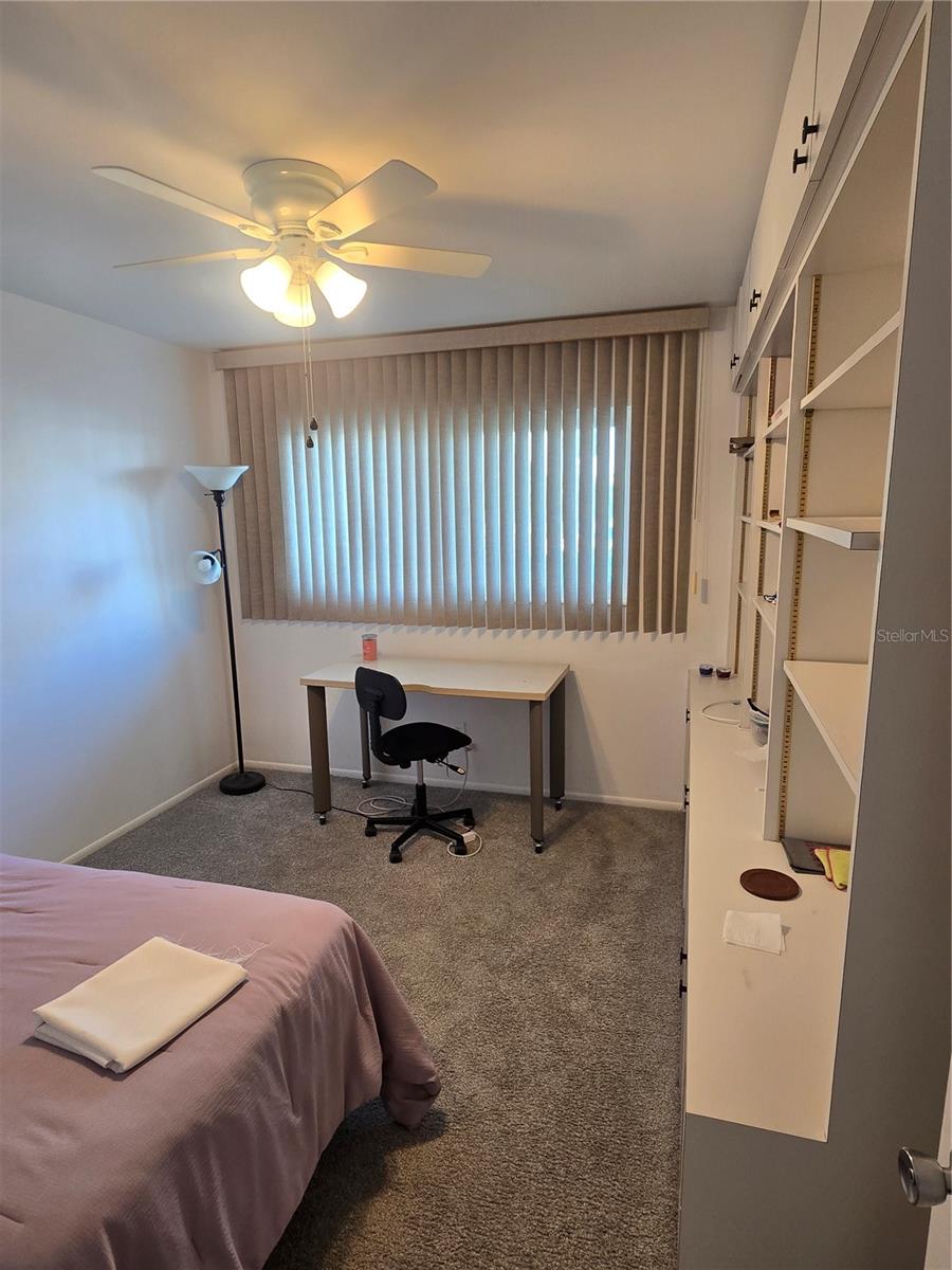 ON TOP OF THE WORLD - Residential