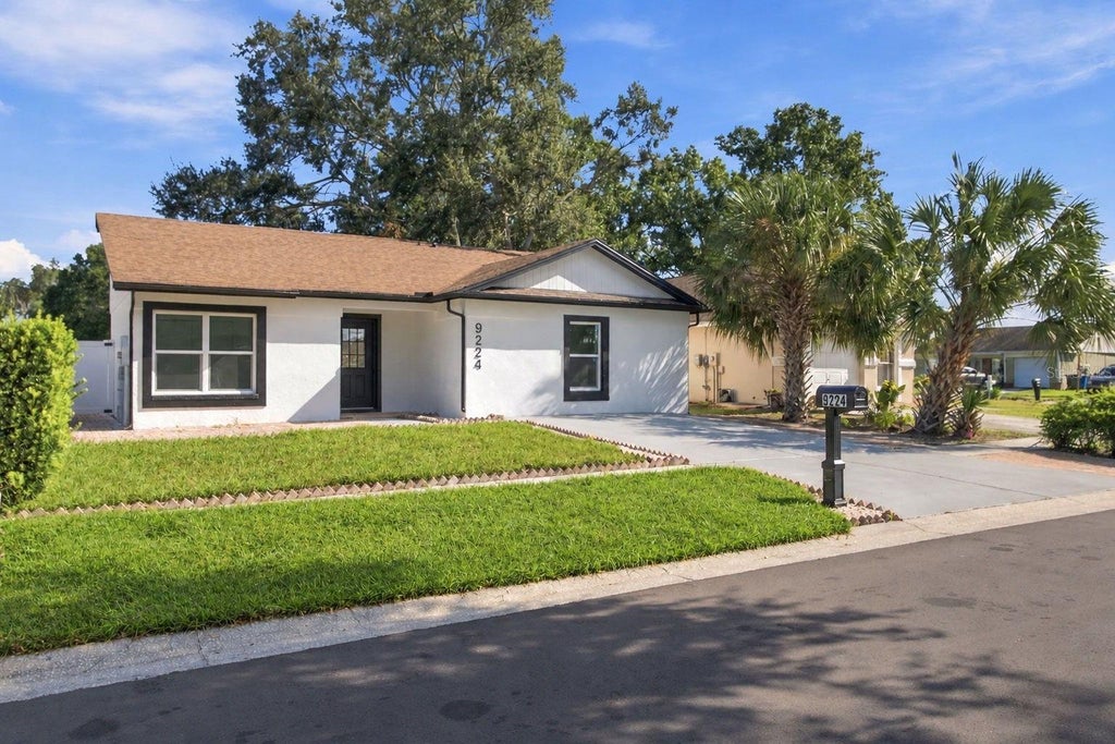 Photo of 9224 Camino Villa Boulevard, Tampa, FL 33635 (MLS # TB8539963)