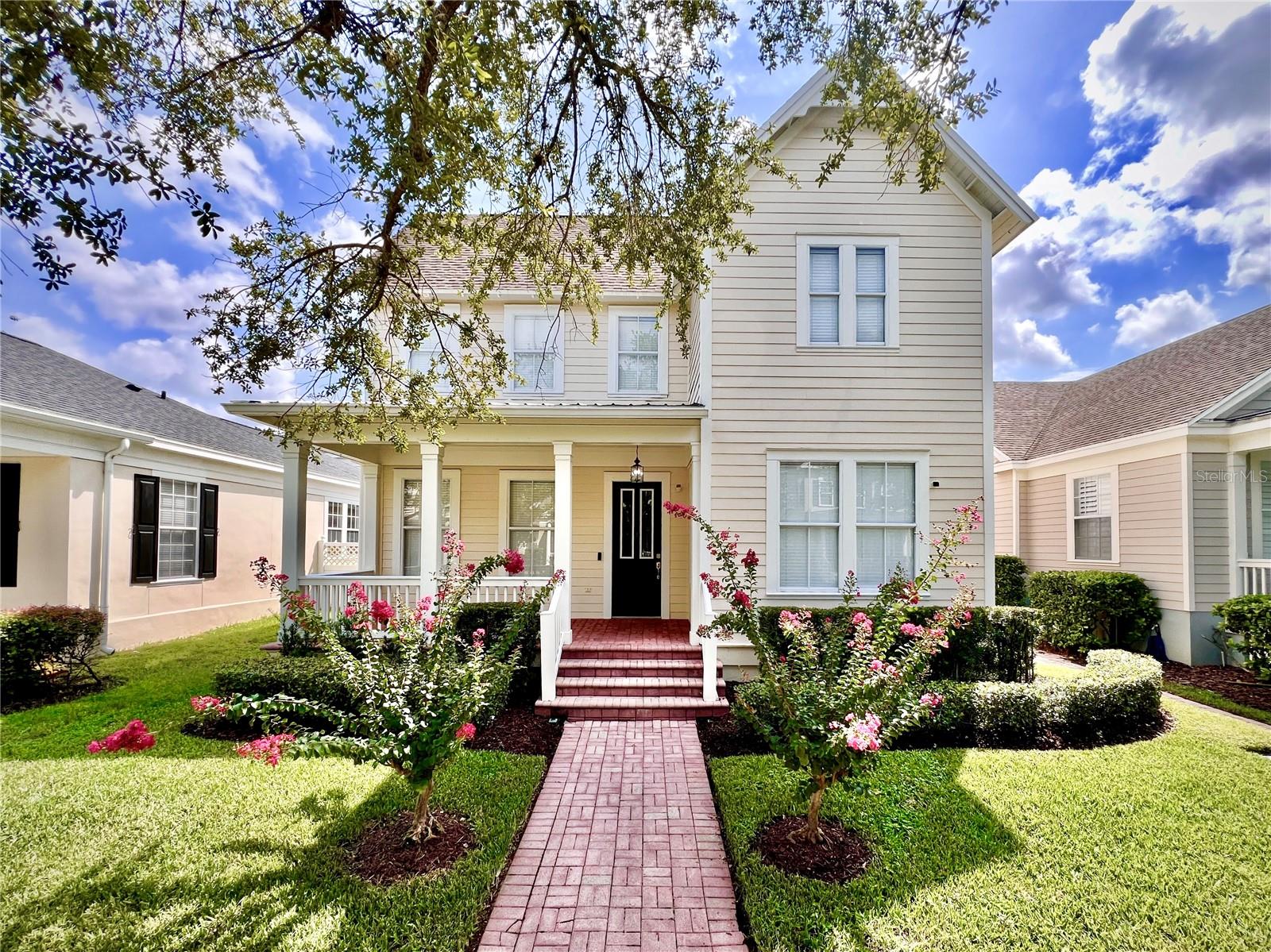 205 N VILLAGE STREET