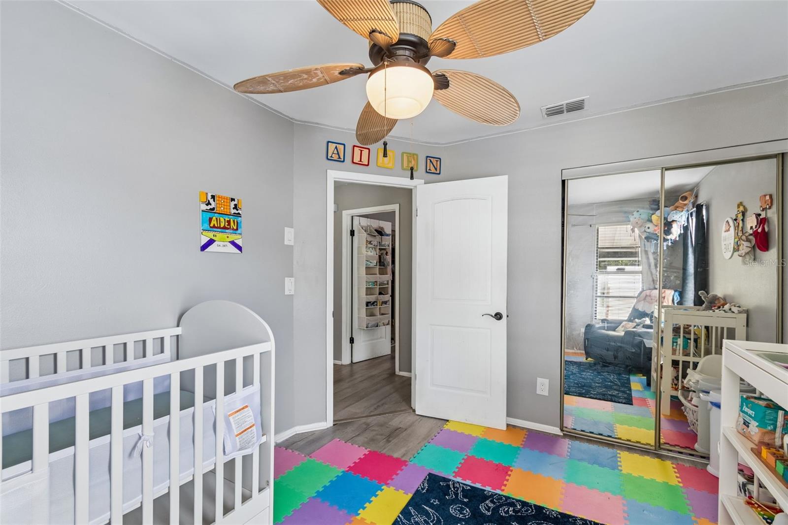 MOON LAKE ESTATES - Residential