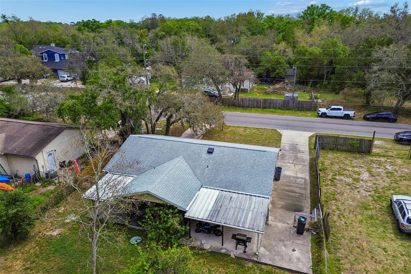 MOON LAKE ESTATES - Residential