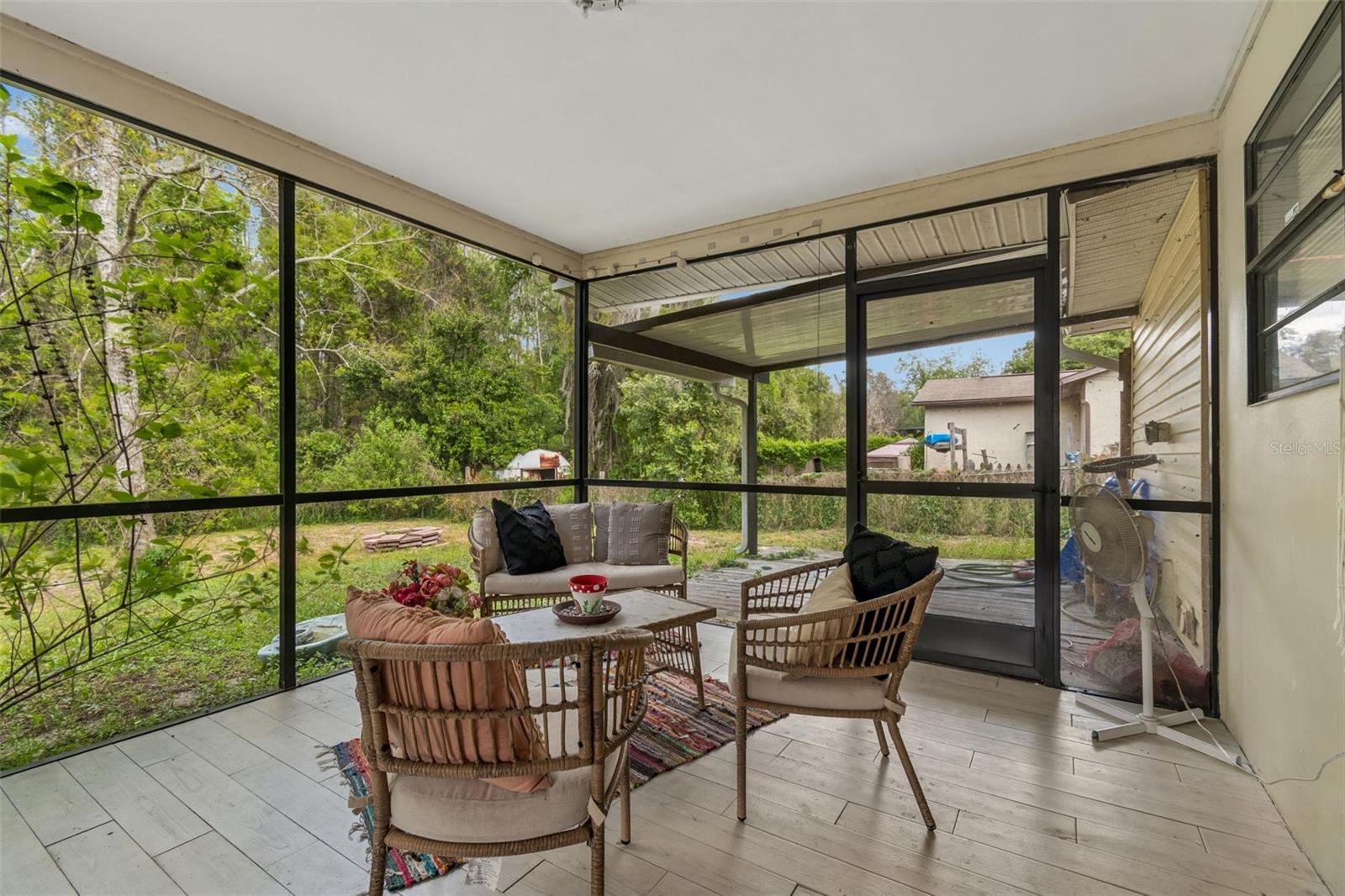 MOON LAKE ESTATES - Residential