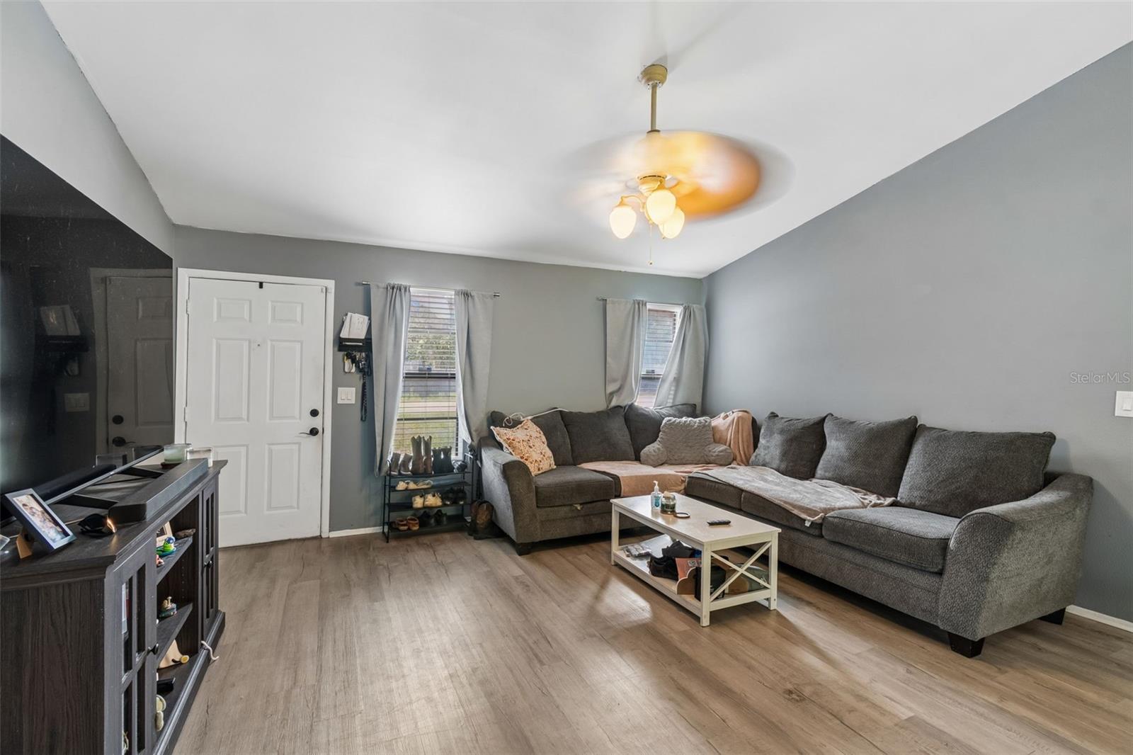 MOON LAKE ESTATES - Residential