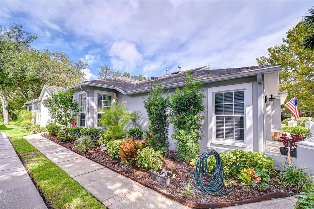 Photo of 5909 Sandhill Ridge Drive, Lithia, FL 33547 (MLS # TB8429268)