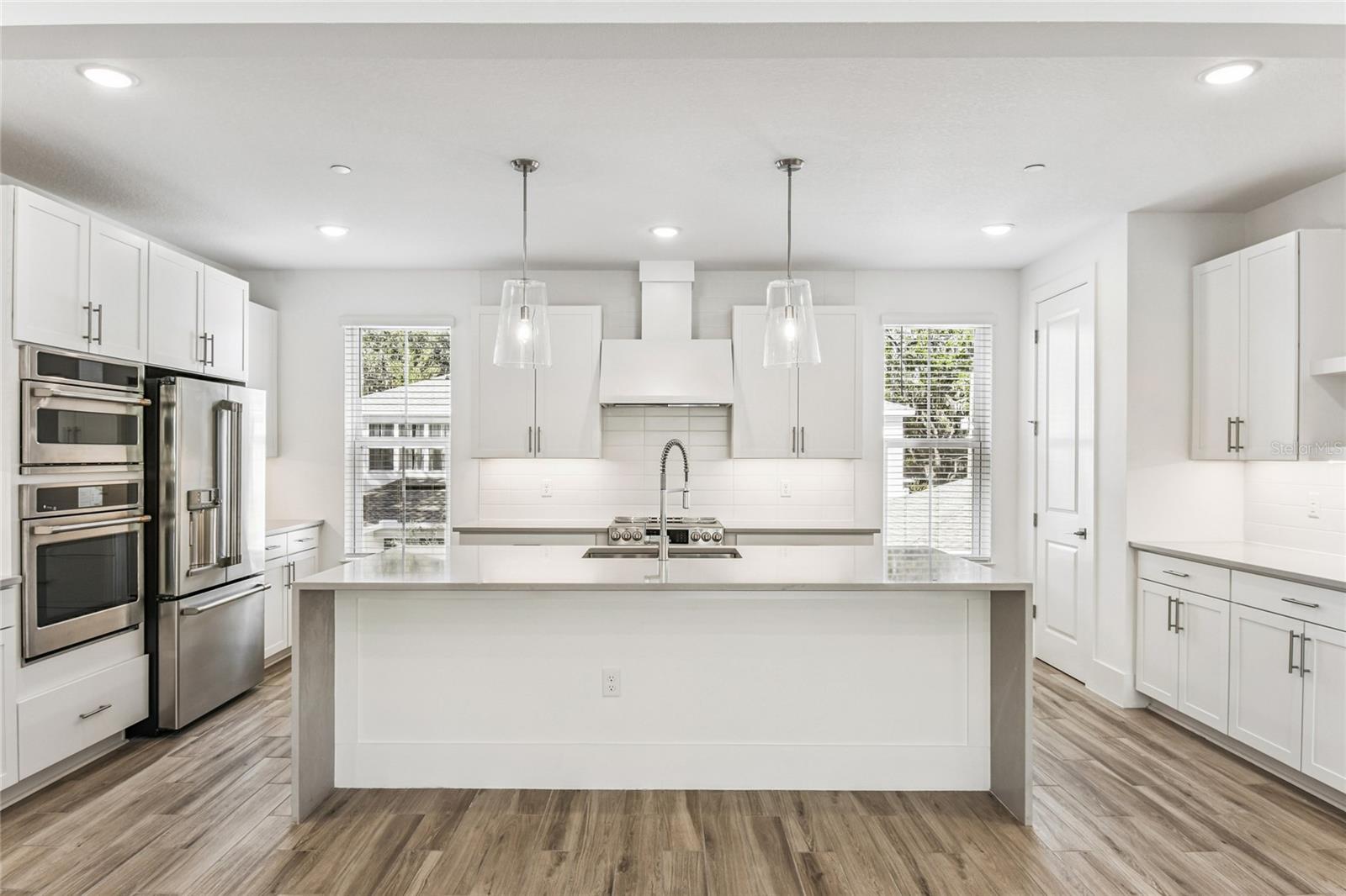 1824 LIPHOCK ALLEY 30