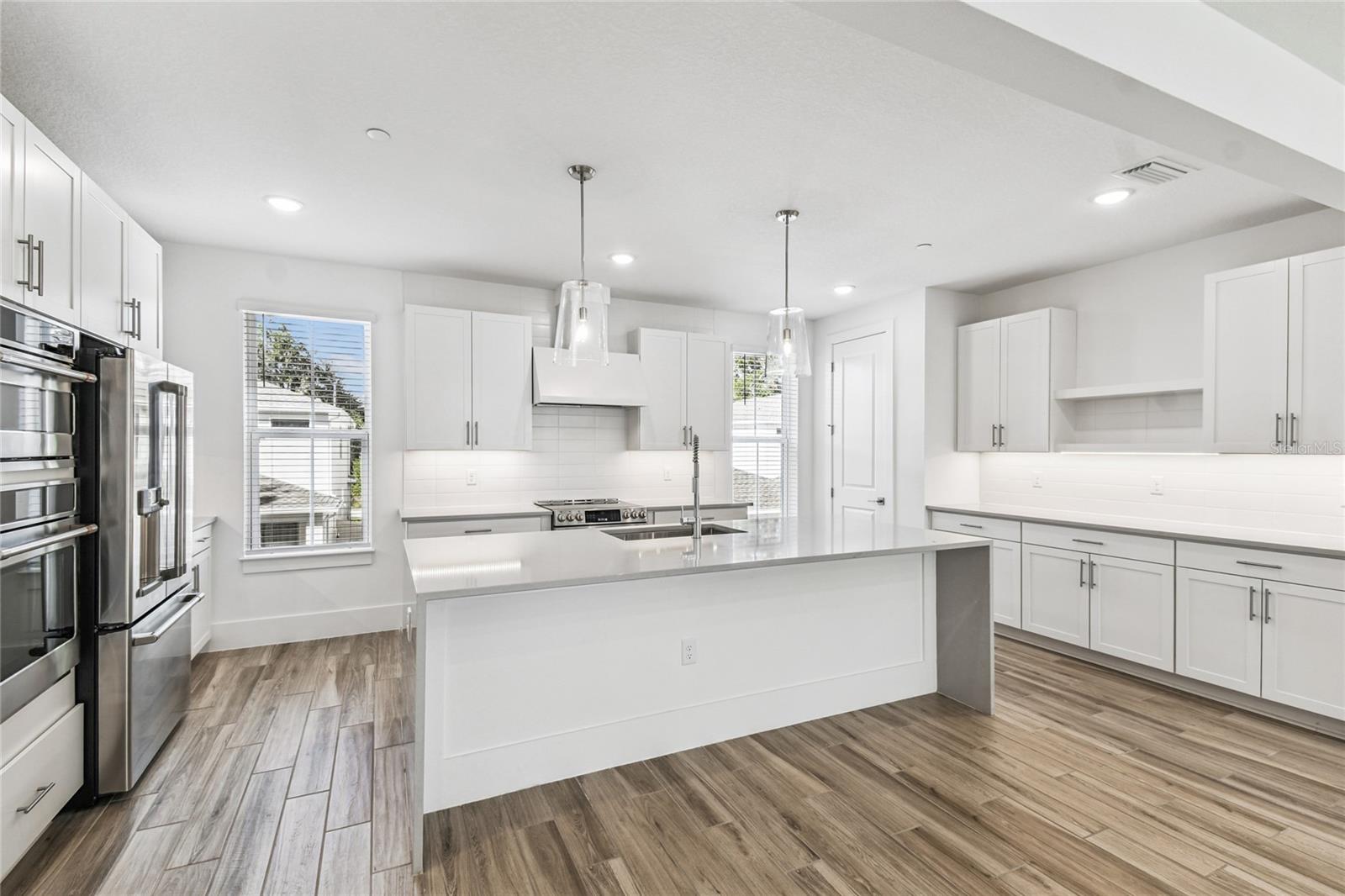 1824 LIPHOCK ALLEY 30