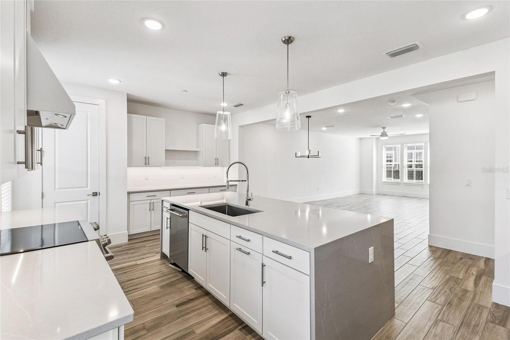 Photo of 1824 Liphock Alley #30, Orlando, FL 32803 (MLS # O6367420)