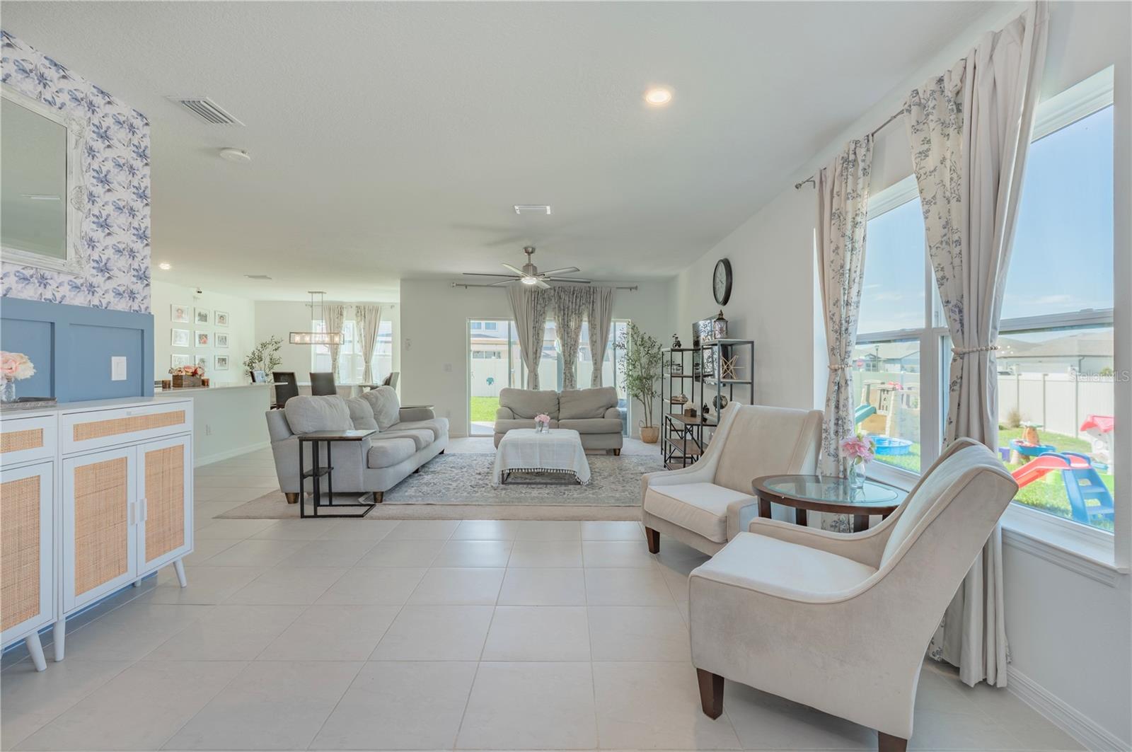 WHISPERING PINES PH 2 - Residential