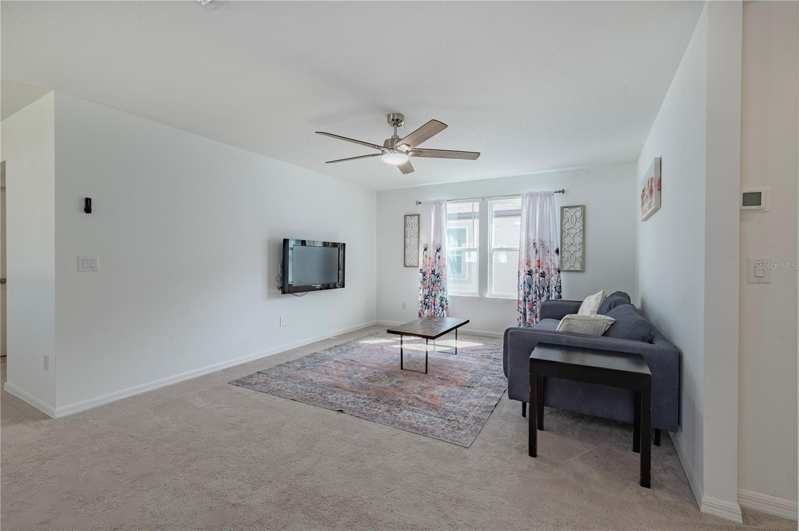 WHISPERING PINES PH 2 - Residential