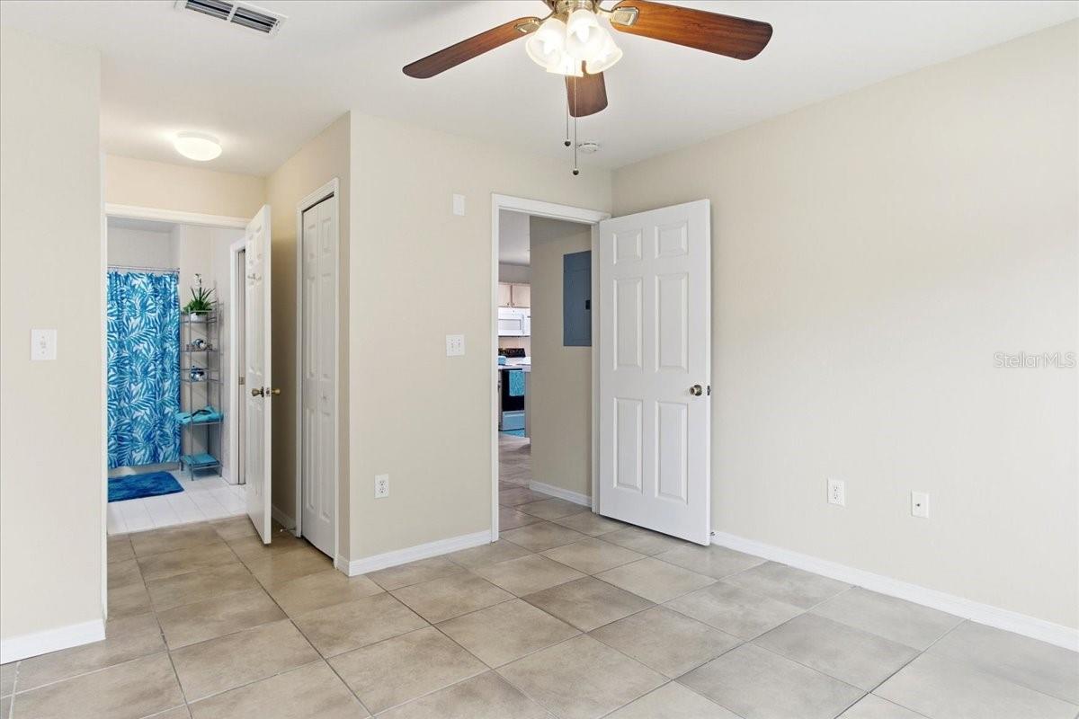 CYPRESS FAIRWAY CONDOMINIUM - Residential