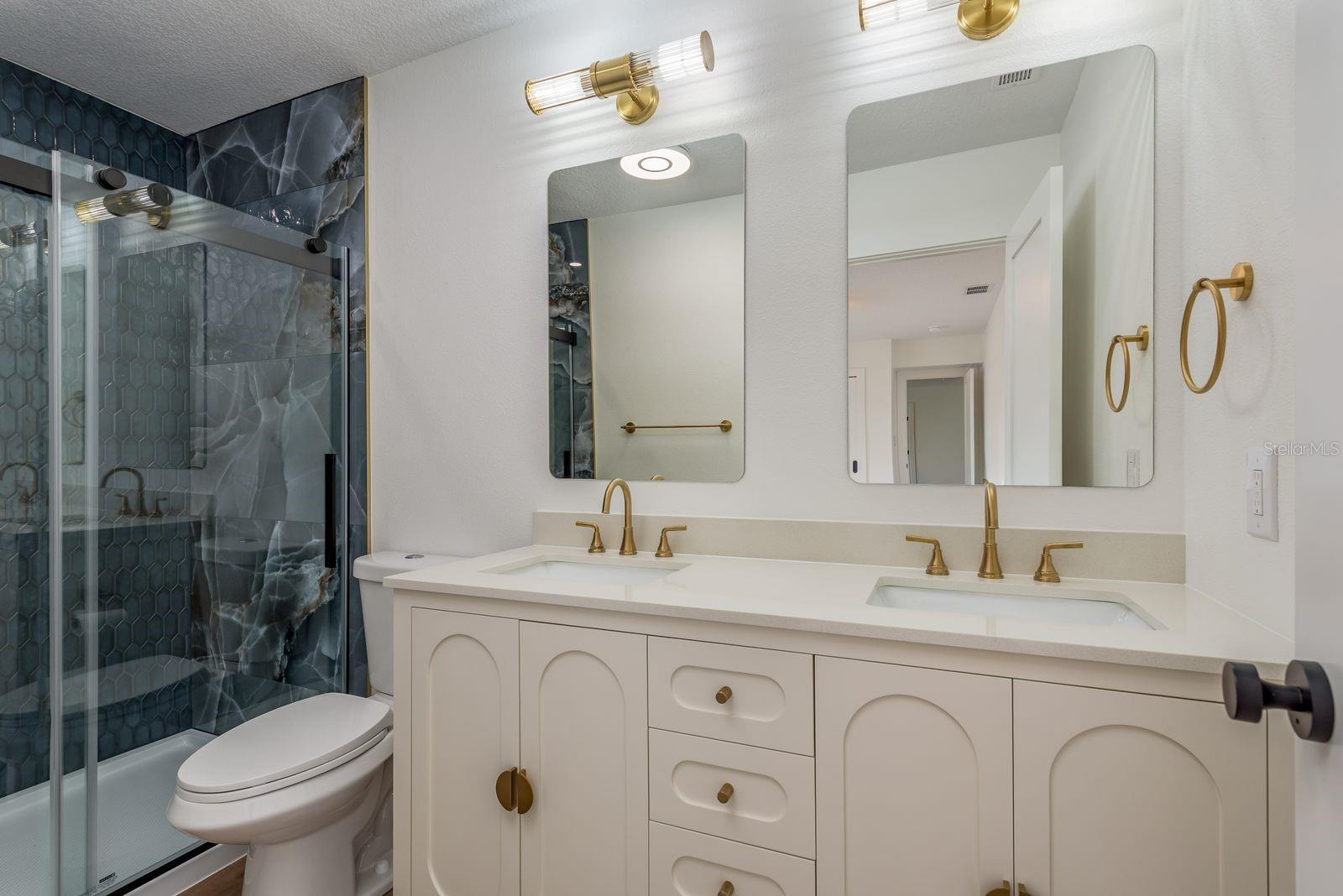 BLACKSHIRE ESTATES REP - Residential