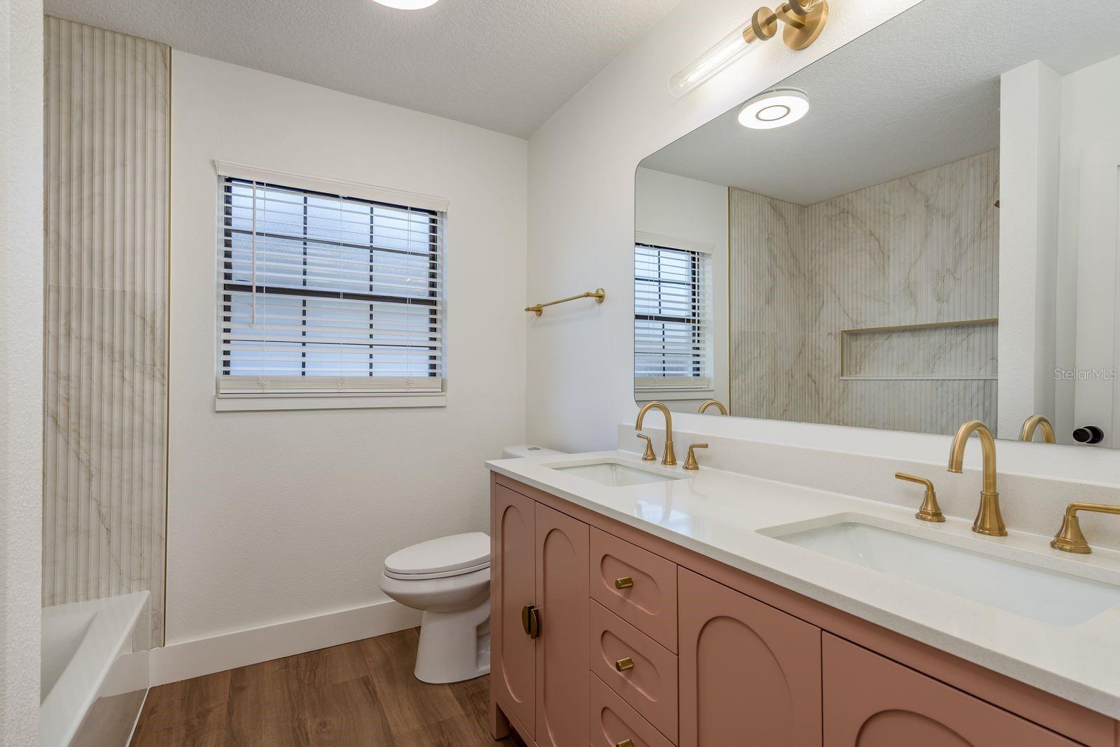 BLACKSHIRE ESTATES REP - Residential