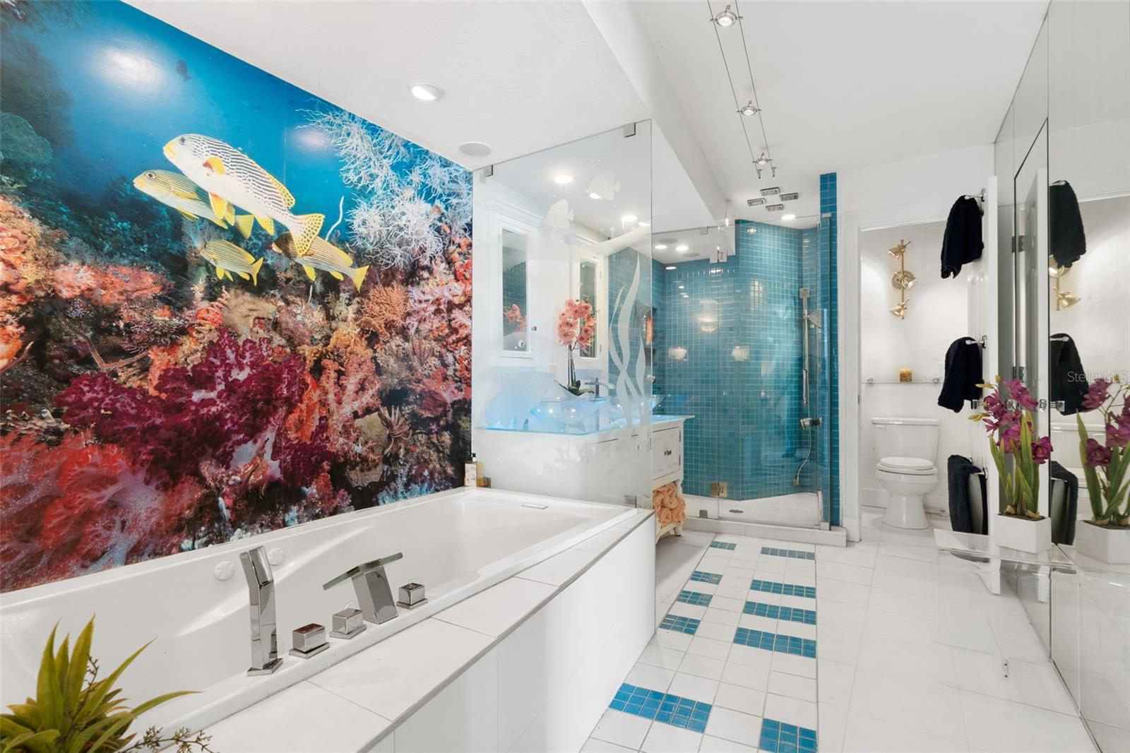 HERITAGE BAY - Residential