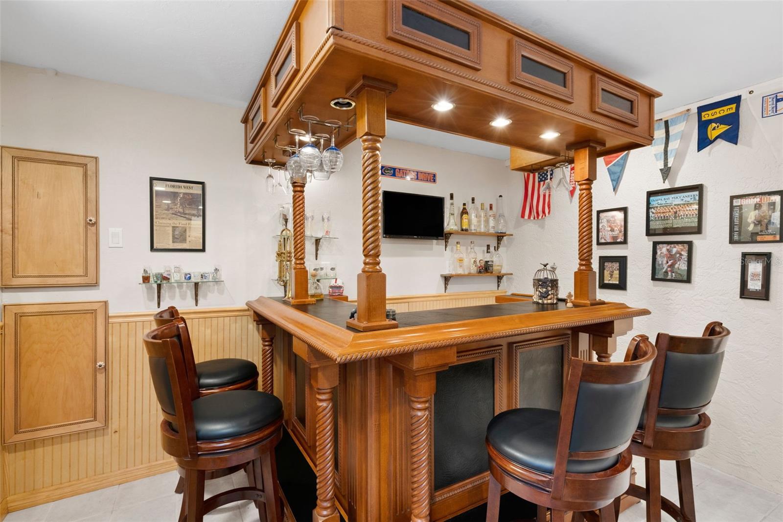 HERITAGE BAY - Residential