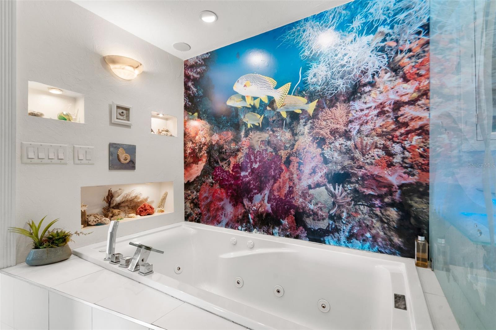 HERITAGE BAY - Residential