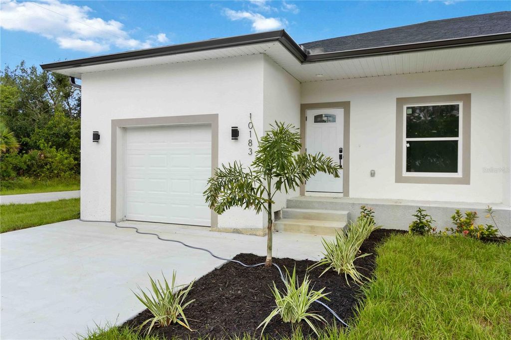 Photo of 10181 Amicola Street, Port Charlotte, FL 33981 (MLS # A4661334)