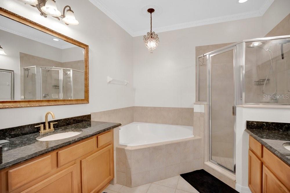 REGENCY ESTATES - Residential