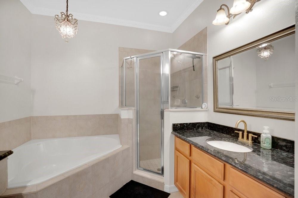 REGENCY ESTATES - Residential