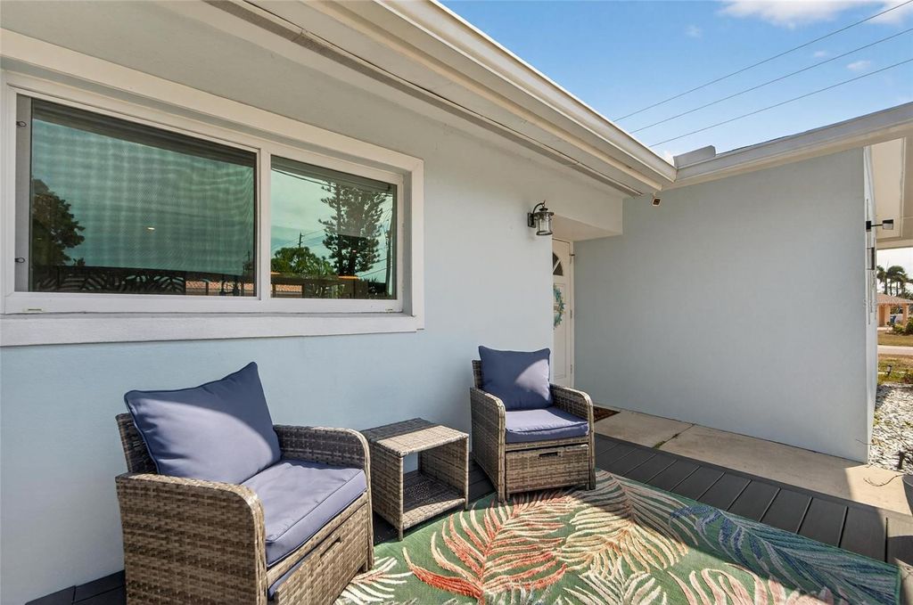 Photo of 2 79th Street S, St Petersburg, FL 33707 (MLS # TB8492182)