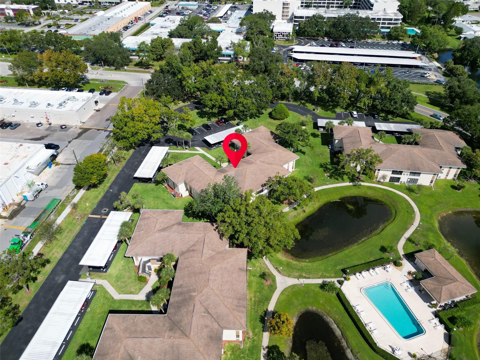 LANDINGS CONDO THE - Residential