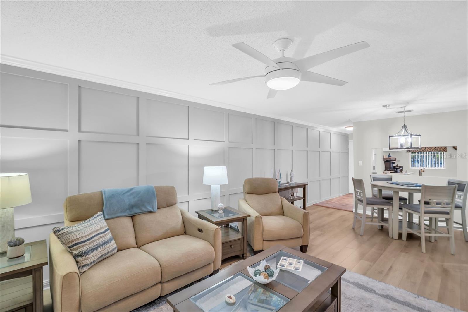 LANDINGS CONDO THE - Residential