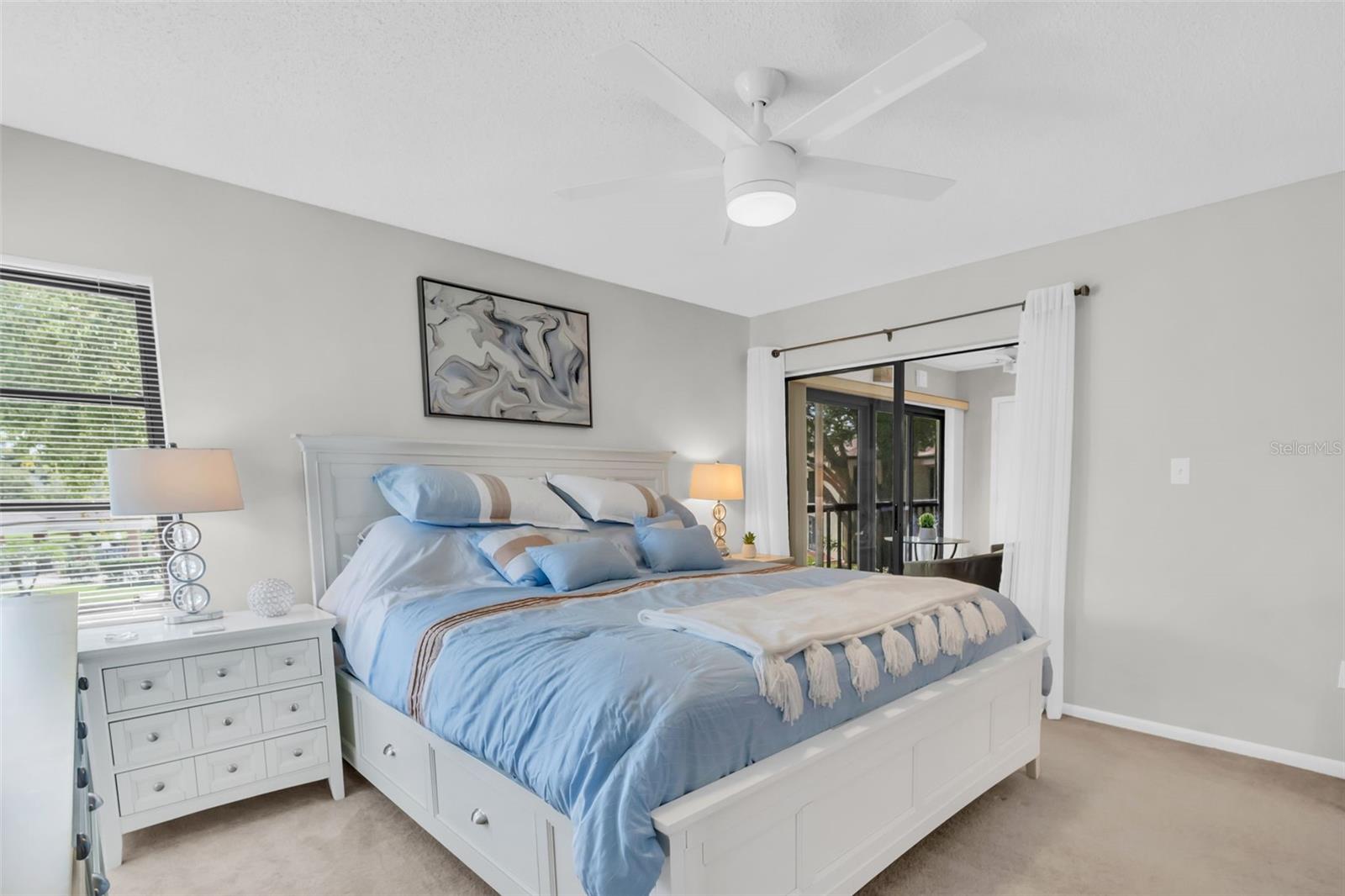 LANDINGS CONDO THE - Residential
