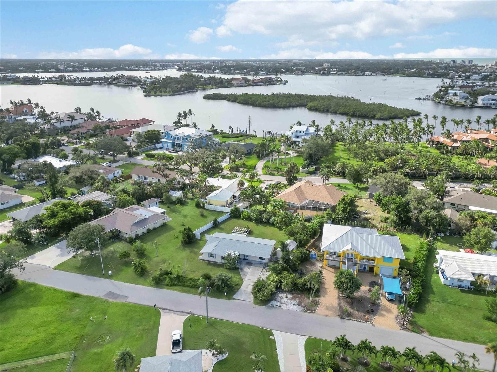 BAY POINT CORR OF - Residential