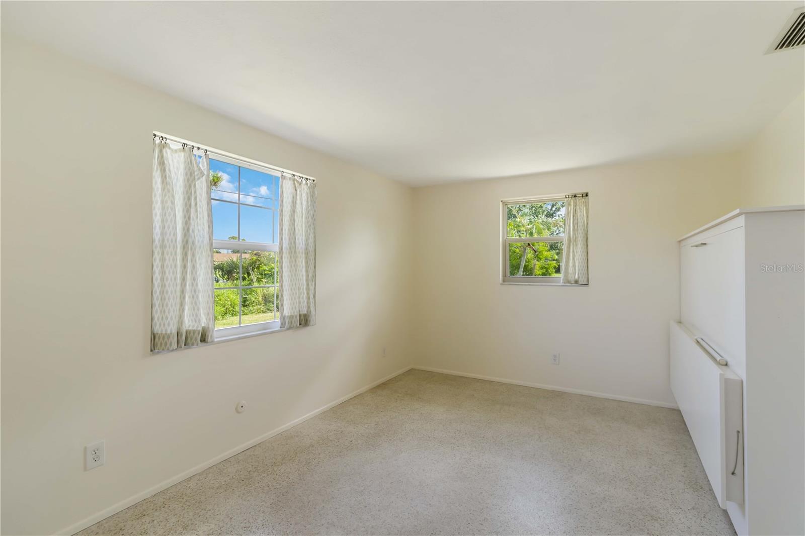 BAY POINT CORR OF - Residential