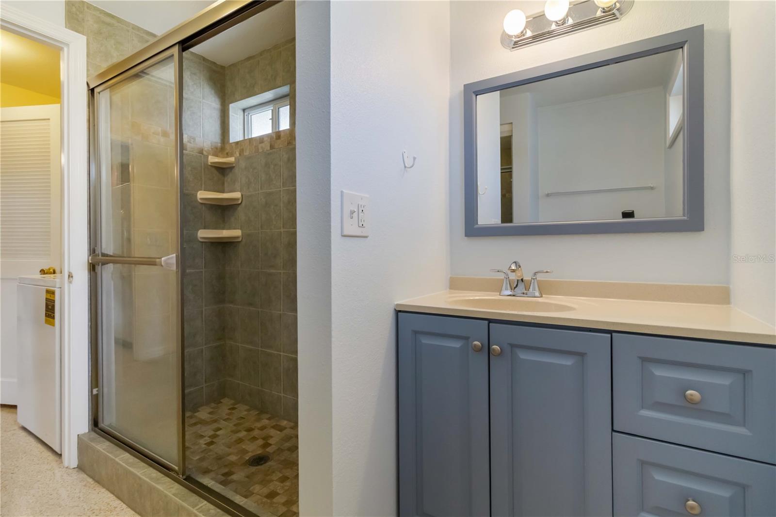 BAY POINT CORR OF - Residential