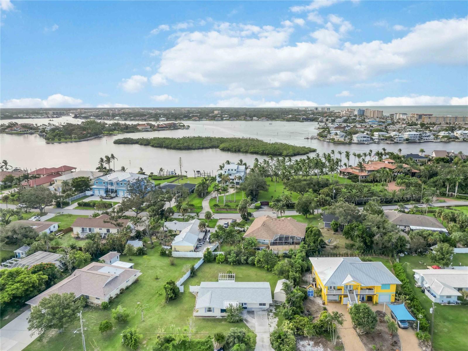 BAY POINT CORR OF - Residential