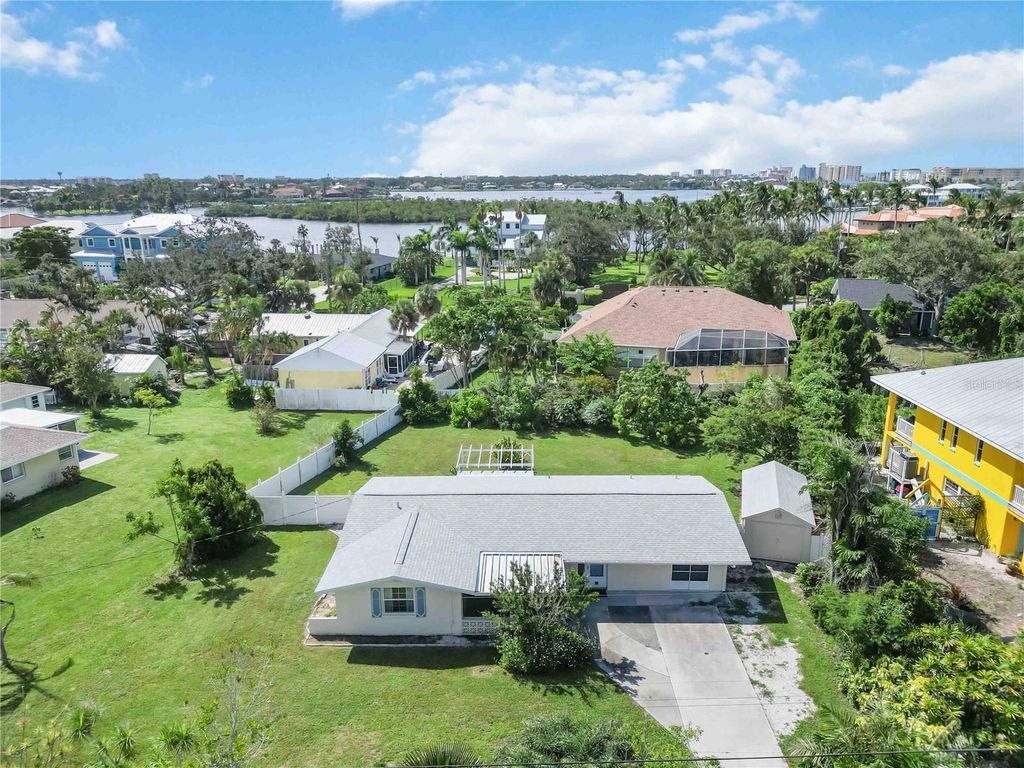 Photo of 509 Palm Avenue, Nokomis, FL 34275 (MLS # N6140174)
