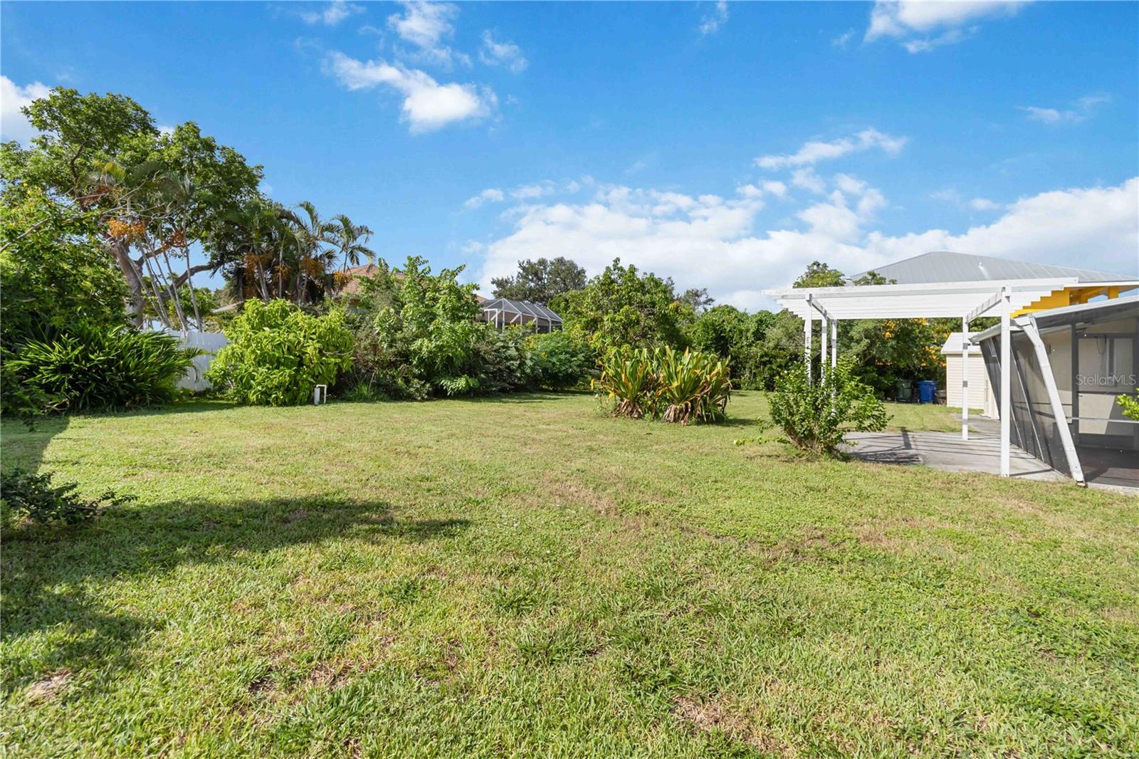 BAY POINT CORR OF - Residential