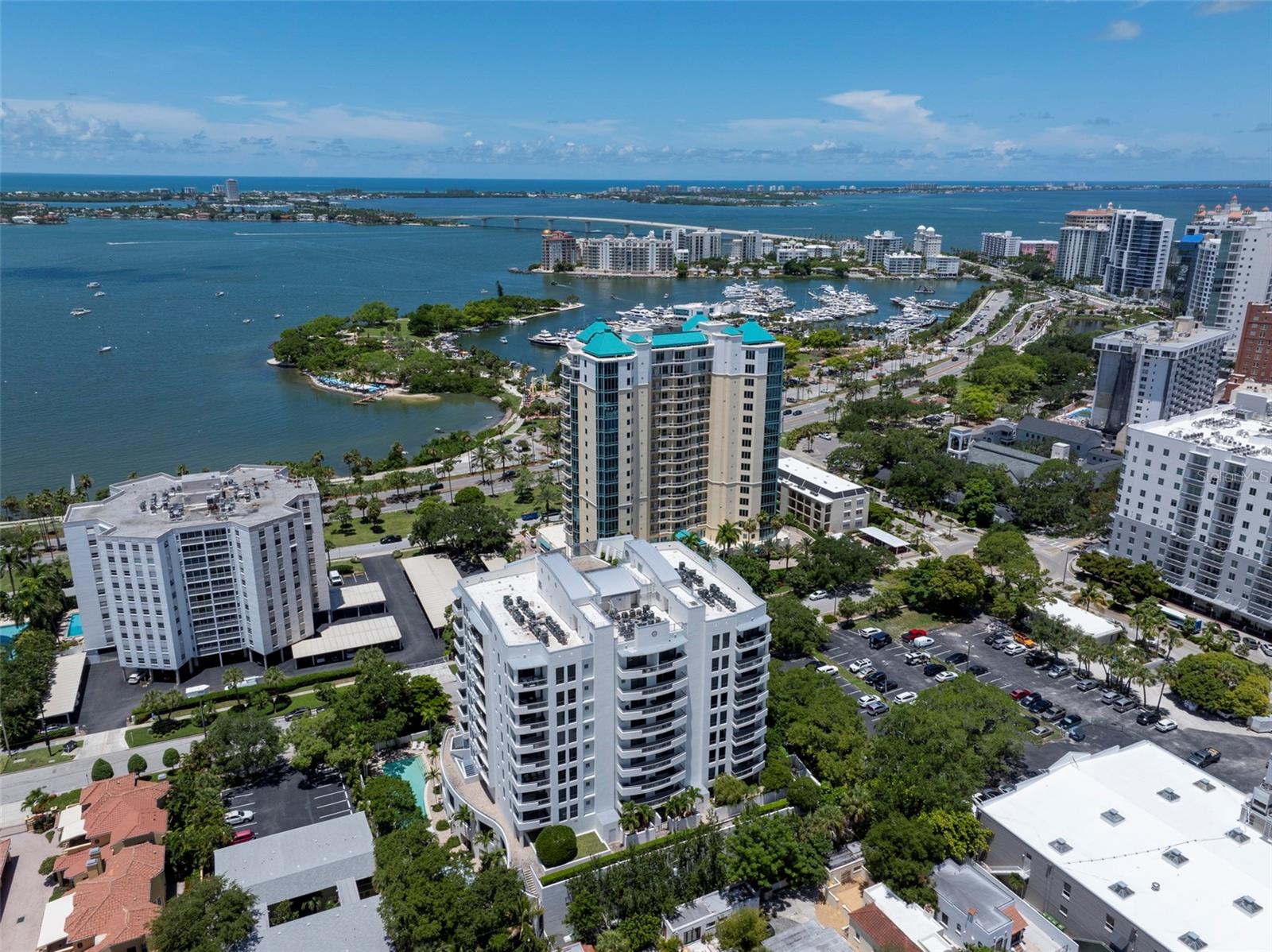 THE SAVOY ON PALM - Residential